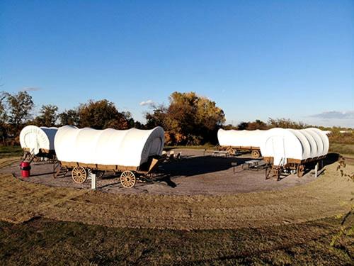 South Oklahoma City House | Rustic Conestoga Glamping Covered Wagon for Amazing Getaways to Oklahoma Farm