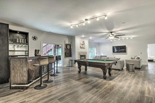 Pinehurst House | Rustic Escape w Game Room and Modern Amenities