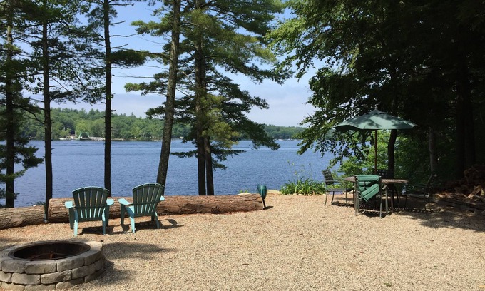 South Casco Cabin | Rustic Family-Friendly Cabin on Sebago Lake - Private Sandy Beach