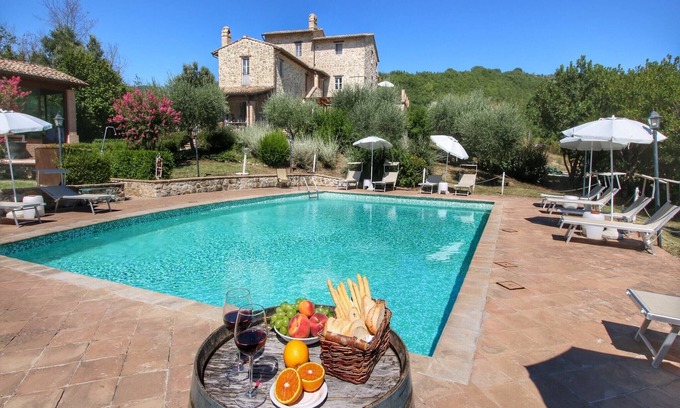 Assisi House | Rustic Getaway with Pool, Garden