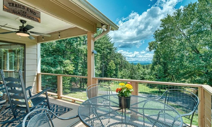Blairsville Cabin | Rustic house in the Blue Ridge Mountains