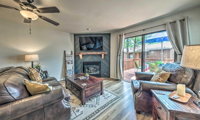 Ruidoso Apartment | Rustic Ruidoso Retreat Near Shops and Mountains!