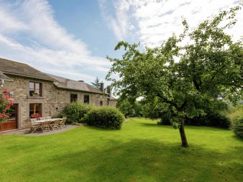 Lierneux House | Rustic Vacation Home, Baneux
