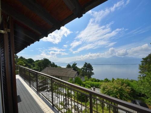 Trarego Viggiona House | Rustic Villa with Lake Views