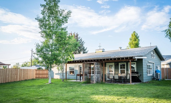 Walla Walla House | Rustic Wine Country Farmhouse