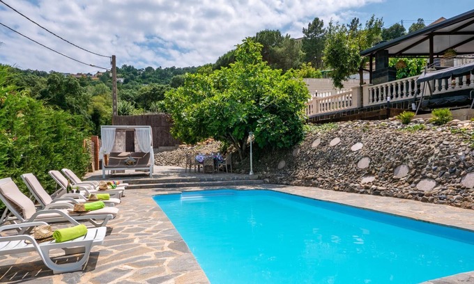 Macanet de la Selva House | RUSTIK LUX, WITH POOL, IN FULL NATURE, CAPACITY FOR 16/18 PEOPLE