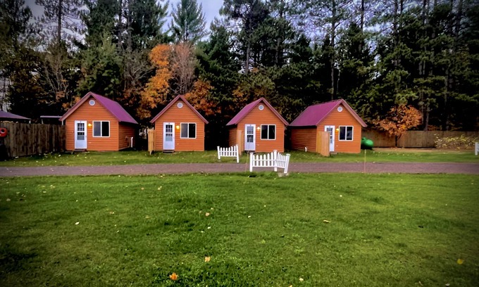 Michigamme Apartment | Ruth Lake Resort Cabin #2