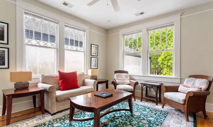 Cannonborough Elliotborough Apartment | Rutledge Avenue Inn (Suite C)