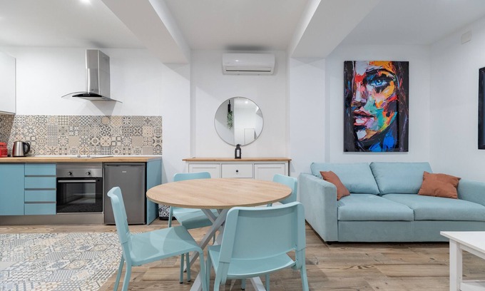Montolivet Apartment | Ruzafa Vertical. WiFi + Air Conditioning + Inner patio