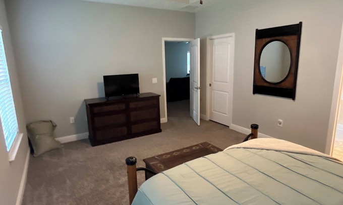 Wynnehaven Beach House | RV Ready! 3BR/2BA Home Near Navarre and Destin!