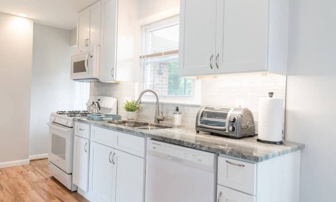 Dumbarton House | RVA Work and Play
