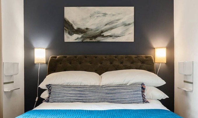 New Brunswick Apartment | RWJHosp-Rutgers✭NYC Trains☆WalkSc-91☆Queen✭103