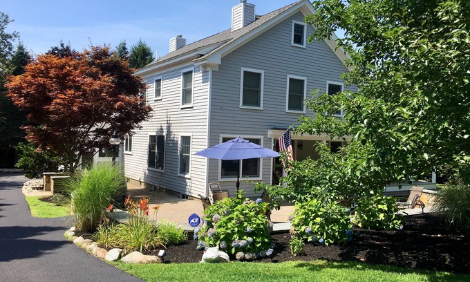 Rye House | Rye Beach ocean side single family home on New Hampshire coast​