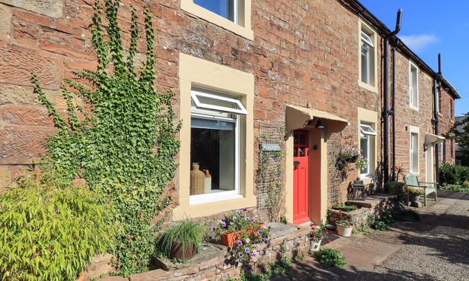 Talkin Cottage | RYECROFT, pet friendly, with open fire in Brampton, Cumbria