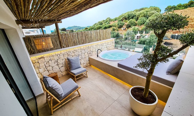Mercadal Hotel | S Estancia Suites