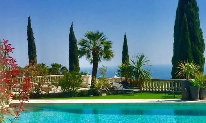 Ceyreste Villa | S'il est un lieu qui brille toute l'année, c'est "ICI"