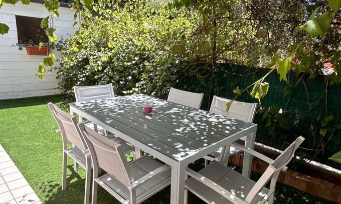 Sirolo Apartment | S051 - Sirolo, new three-room apartment with garden