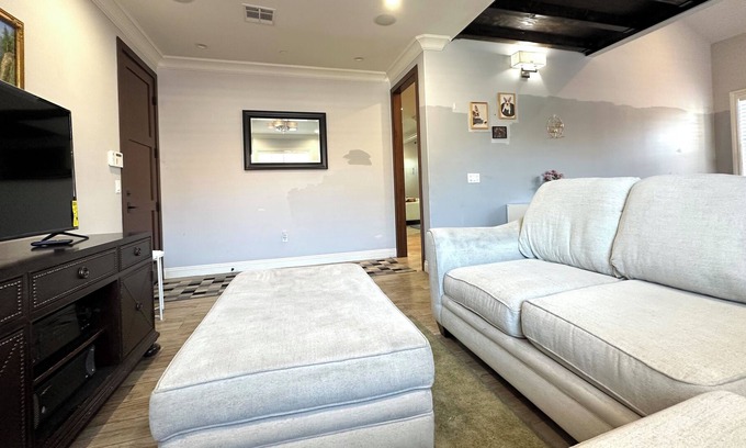 East San Gabriel House | SA-Entire Cozy home with 5 bedrooms & 3 bathrooms