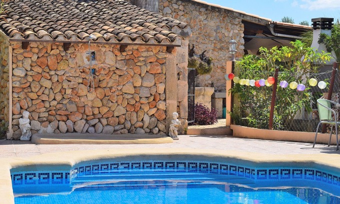 Buger Villa | Sa Figuera Blanca 115 cosy finca with private swimming pool, garden, terrace, barbecue and WiFi