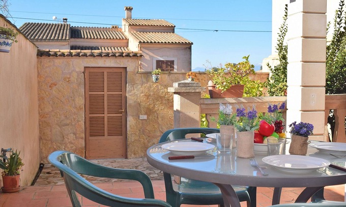 Maria de la Salut Ski Chalet | Sa Raval 082 cosy traditional village house with terrace and WiFi
