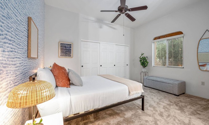 Tucson House | Sabino Canyon Oasis - Gem Show Special