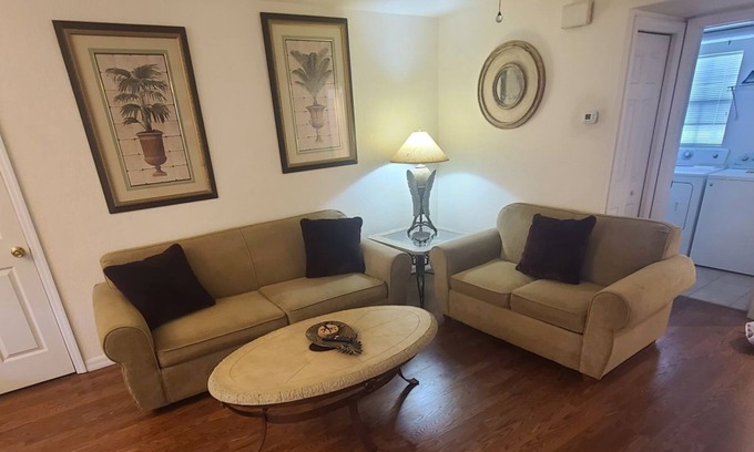 Lutz Condo | Safari Swingin' #2204