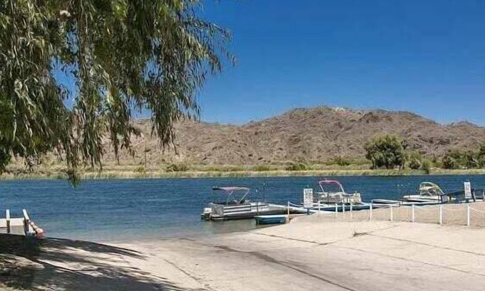 Parker Strip House | Sagebrush Lane, River Access