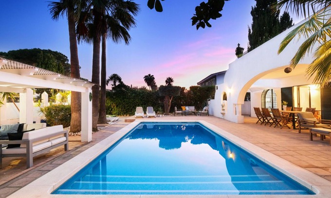 Artola Villa | Sahara Villa