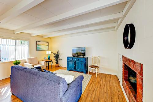 Pierpont Bay House | Sailaway Cabin A