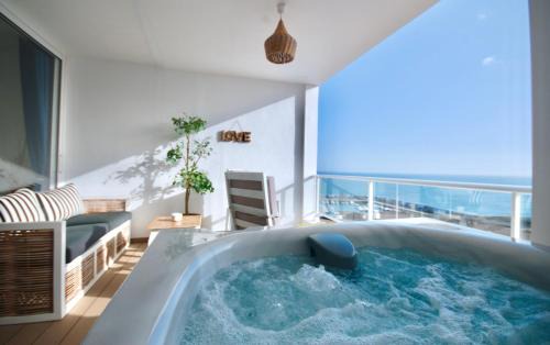 Gran Tarajal Apartment | Sailor Lovers - Jacuzzi Fuerteventura