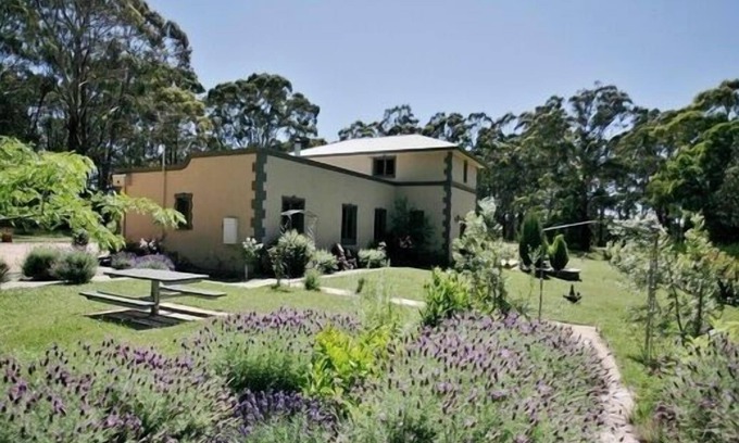 Sailors Falls Villa | Sailors Falls Estate - Villa B Complimentary wine for 2 night weekend booking