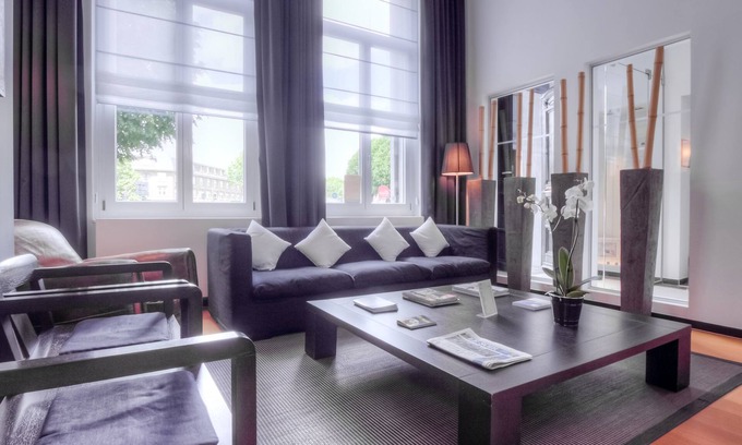 Mons Hotel | Saint James