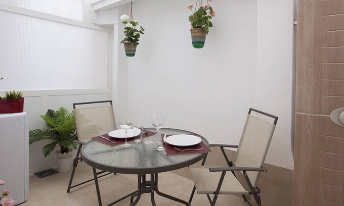 Guindalera Apartment | Salamanca Confort VI apartment in Madrid