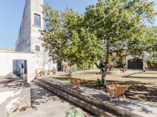 Squinzano Apartment | Salento 4 Stars - Blue & Yellow