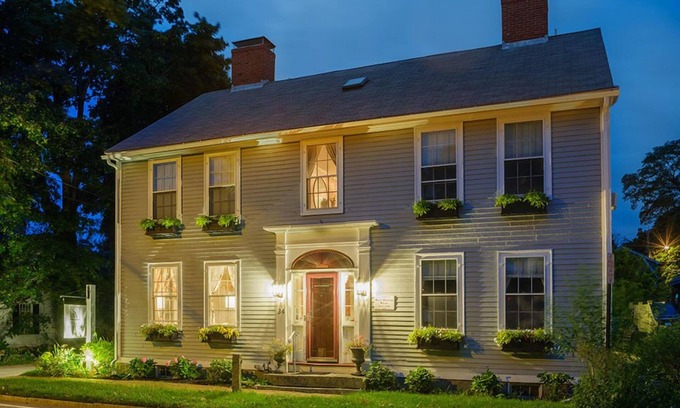 Rockport Bed & Breakfast | Sally Webster Inn