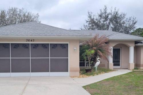 North Port House | Saltwater Heated POOL Home Near Several Beaches