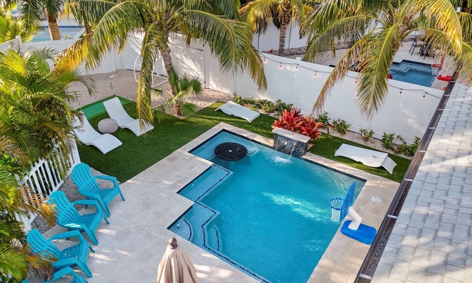 Holmes Beach House | Salty Harbor AMI pool retreat near the Beach