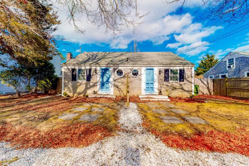 West Yarmouth House | Salty Kisses Unit 22