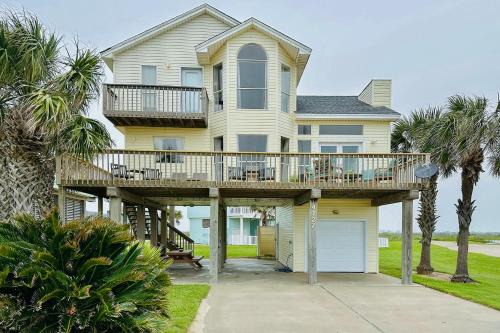 Pointe San Luis House | Salty Tides & Sunset Vibes