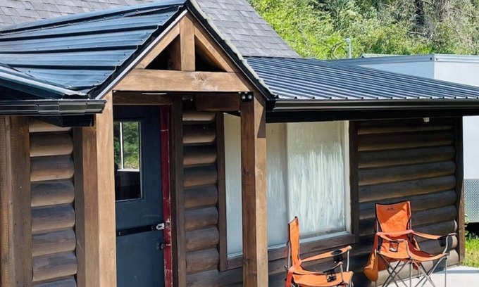 Samak Cabin | Samak Adventure Cabin gateway to the Uinta mountains