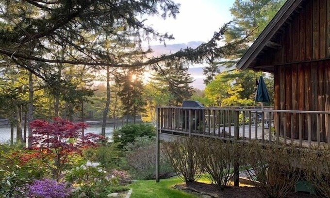 Trevett House | Samoset House - Large Family Cottage - Water Views!