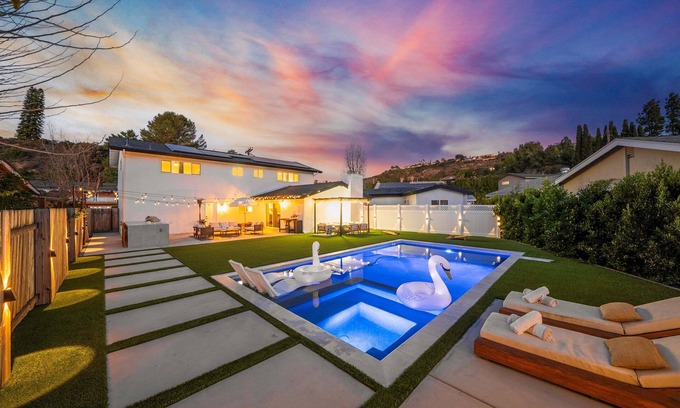 Allied Gardens House | San Diego Oasis Grill, Games, Pool & Style