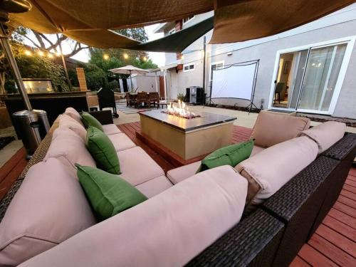 North Park House | San Diego Oasis with Hot Tub, Gym, Outdoor Theater, Huge Yard
