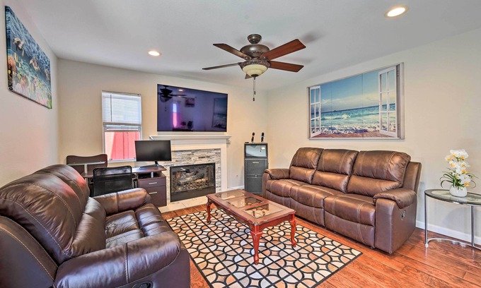 Lincoln Acres House | San Diego Sanctuary w/Hot Tub & Large Patio!