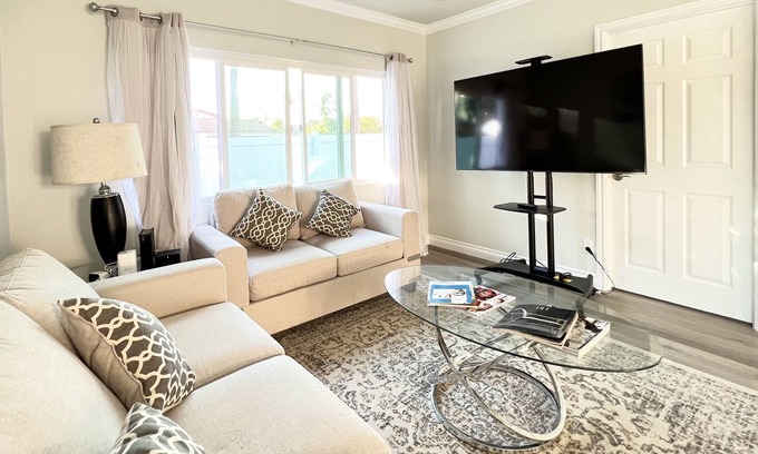 East San Gabriel House | San Gabriel newly renovated comfortable house