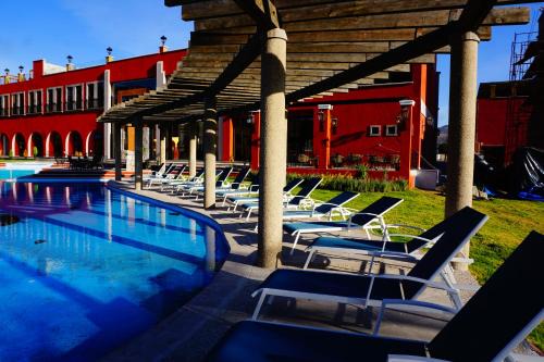 San Miguel de Allende Apartment | "San Miguelito" El oasis urbano que necesitas para descansar! pool, gym, tenis
