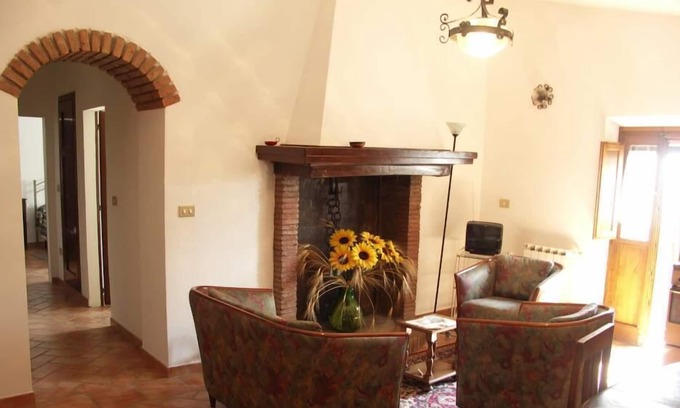 San Valentino House | San Valentino Di Sorano: Apartment/ flat - San Valentino di Sorano