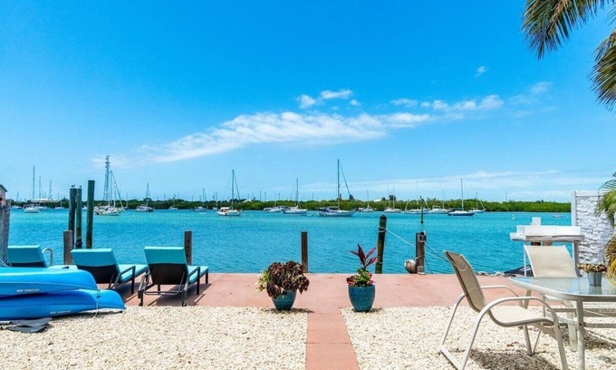 Marathon House | Sanctuary Bay~ Open Harbor Views, near Sombrero