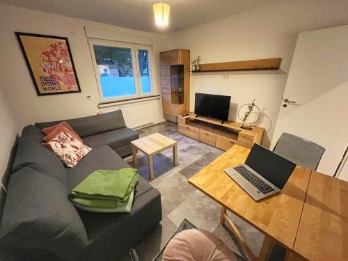 Oberhausen Apartment | Sanctuary - Tief im Westen