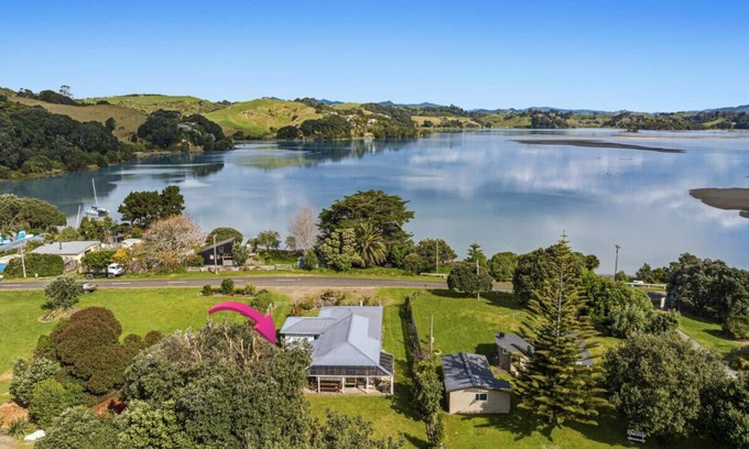 Waiotahi House | Sandbach - Ohiwa Harbour